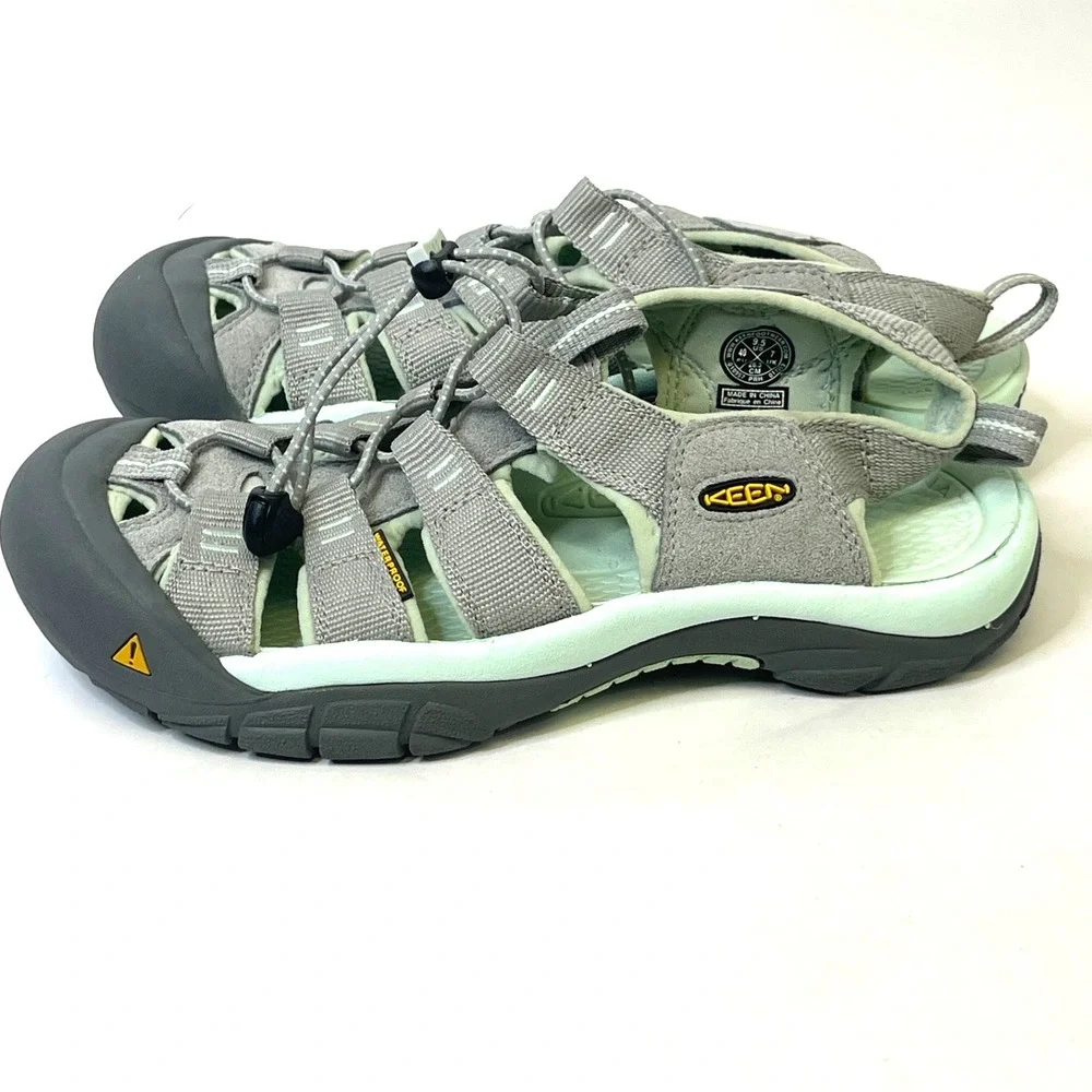 NWOB Keen Newport H2 Womens 9.5 Gray Green Waterproof Sandals Hiking Water Sport